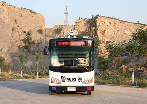 移动警务室YDEV5600JW外观(正前位展示)