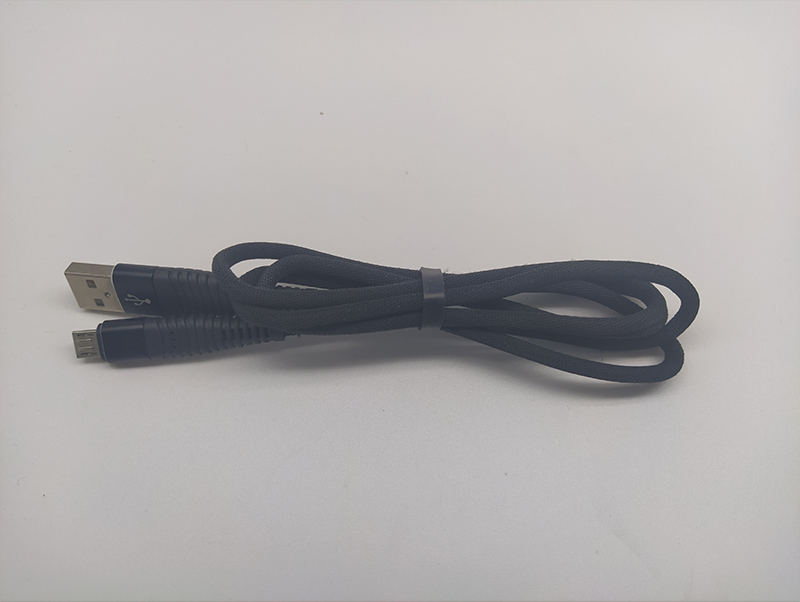 辉达娱乐生产的USB micro数据线广泛应用于智能家居领域