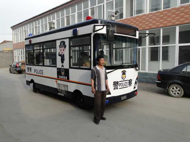 深圳沐鸣2电动警务室移动警务办公室专用车正式上路使用