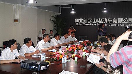 公安部采购中心主任王强现场视察给予肯定