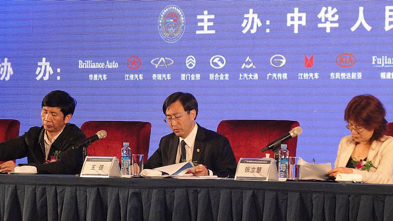 李煌,王强,张立慧