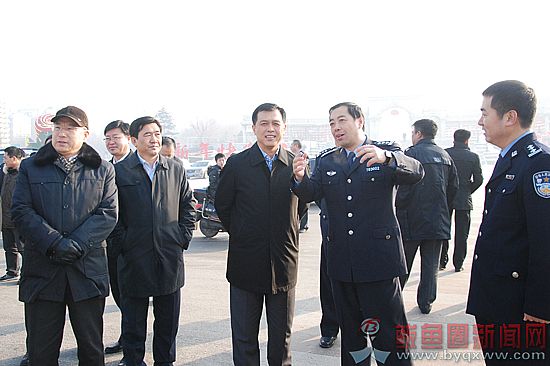 营口区公安局举办“平安航母”启动仪式