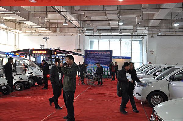 沐鸣2电动汽车参加节能减排与资源综合利用博览会