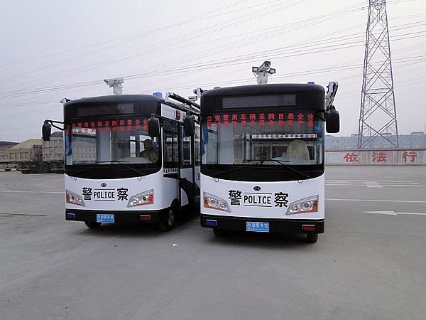 正定交通局购置移动警务室接车仪式