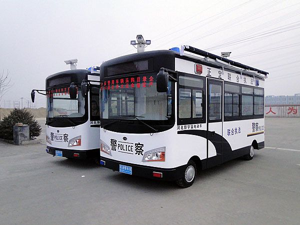 正定交通局购置移动警务室接车仪式