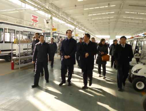 1月22日,深圳市委副书记、市长王亮到我公司调研调研