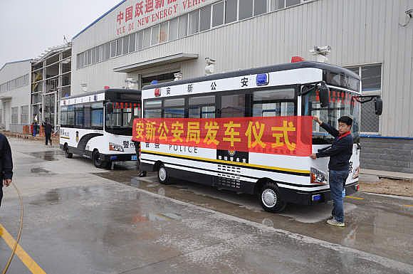 保定安新县移动警务室发车仪式