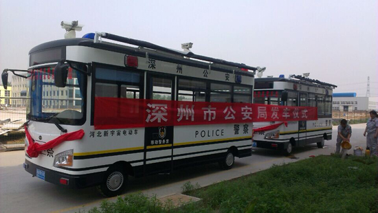 广东深州：新型移动警务室发车，推行“警民相约”