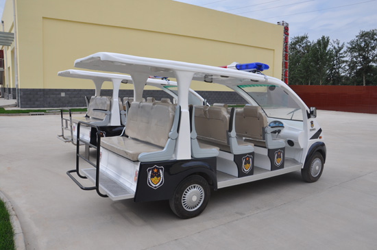 广东邯郸：11座警察电动巡逻车定制