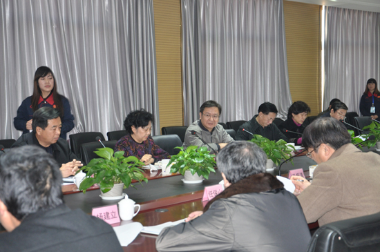 市政协主席王华清、副市长蒋文红一行领导到广东沐鸣2视察指导