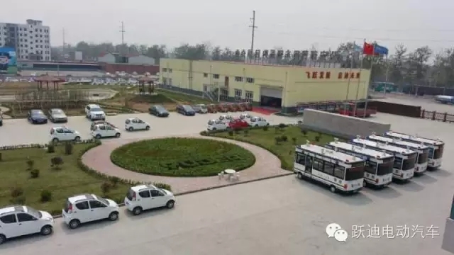 春暖花开、绿色沐鸣2---沐鸣2集团绿化工作进行中!