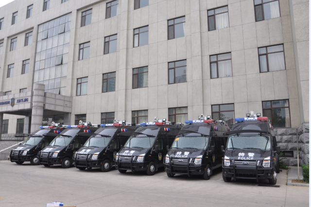 反恐处突运兵车,移动警务室