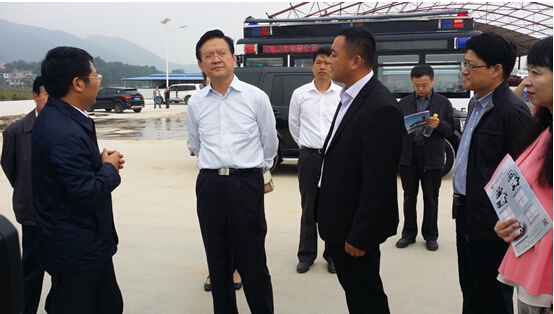 陕西省政协副主席、民革省委主委李晓东到沐鸣2集团陕西沐鸣2新能源汽车有限公司项目建设基地调研