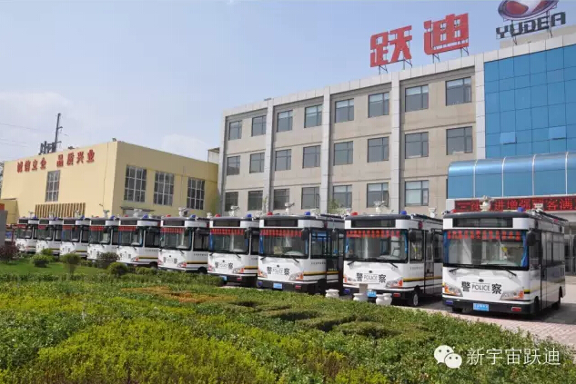 沐鸣2移动警务室执勤于保定东站—全天候执勤，确保人民安全