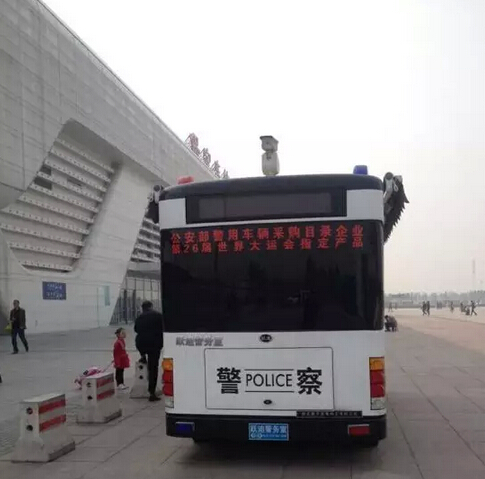 沐鸣2移动警务室执勤于保定东站—全天候执勤，确保人民安全