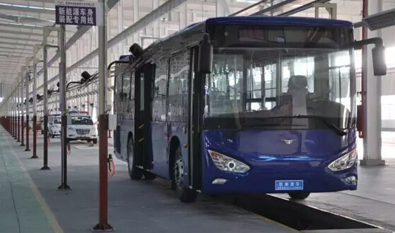 中央国家机关工委副书记陈存根一行到沐鸣2集团旗下陕西沐鸣2新能源汽车有限公司调研