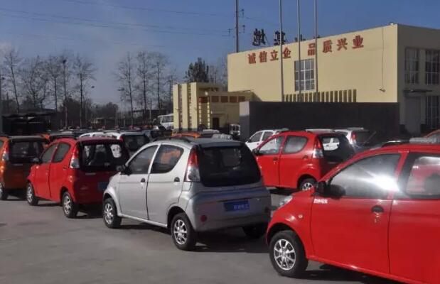 沐鸣2电动汽车批量发车昆明—节能环保▶◀绿色出行