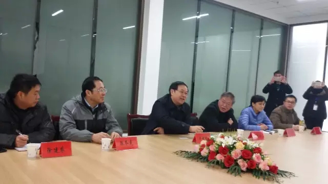 安徽省经信委主任牛弩韬一行到安庆安达尔公司调研