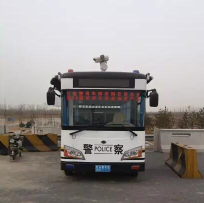 沐鸣2移动警务室执勤于涿州北站—确保人民安全