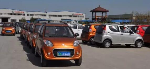 沐鸣2电动汽车批量发车保定——“足迹”遍布全国