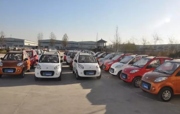 电动汽车的价格