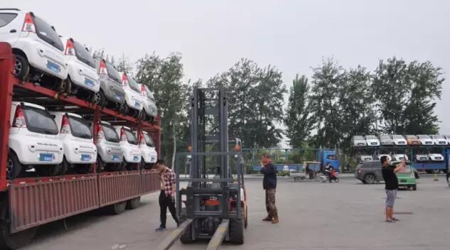沐鸣2电动汽车批量发车四川——绿色出行新选择