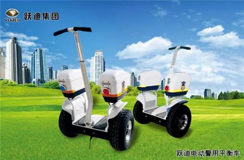 电动警用平衡车