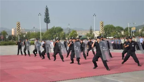 反恐防恐战术技能现场演练展示