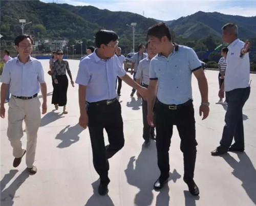 陕西省商洛市人大常委会副主任林录印