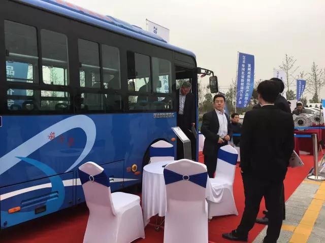 本土品牌，闪耀2016广东省新能源汽车推介会—沐鸣2新能源汽车尽显耀眼光芒