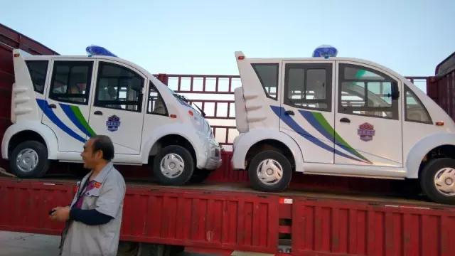 沐鸣2电动汽车装车进行中