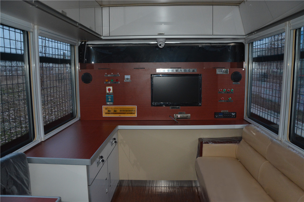 电动移动警务室