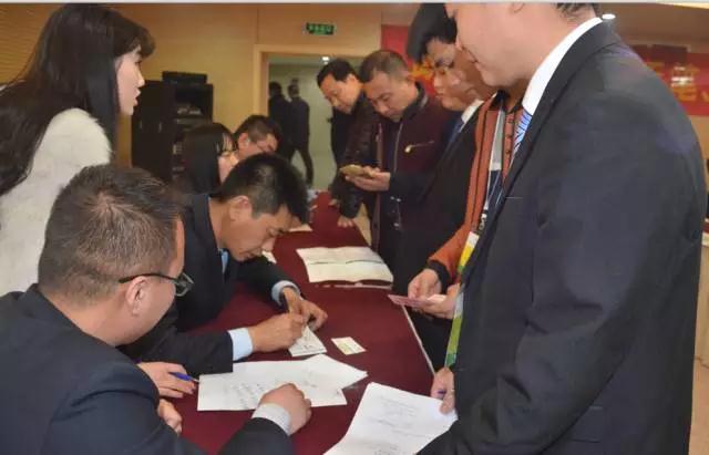 沐鸣2智能家族集结亮相郑州展，万人见证，共赢未来