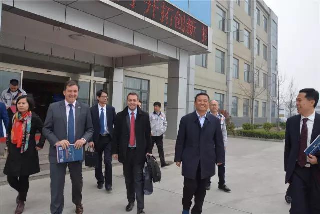 乌拉圭驻华大使费尔南多&middot;卢格里斯一行到沐鸣2集团参观考察