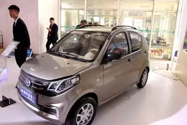 电动汽车的价格