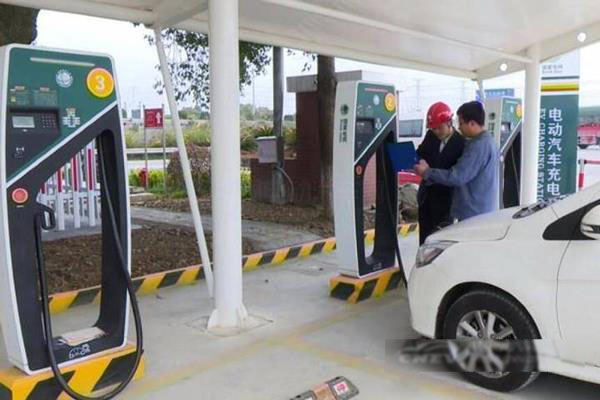 杭州建成电动汽车2公里充电服务圈