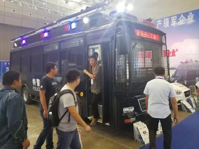 第四届中国—亚欧安防博览会暨十三届新疆警用反恐技术装备博览会圆满闭幕——沐鸣2系列警务用车好评如潮