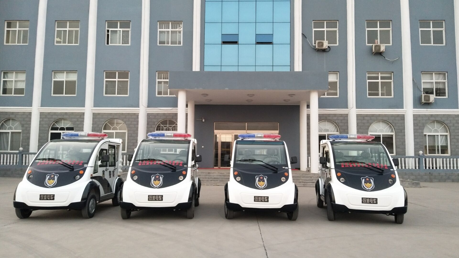 批量巡逻车发往四川成都