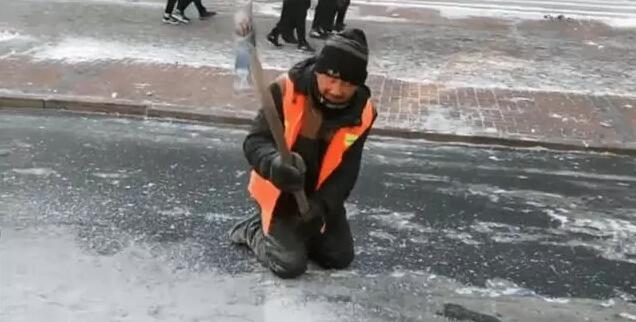 今天,沐鸣2向平凡而伟大的他们——环卫工人致敬!