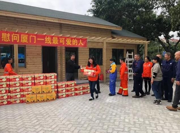 今天,沐鸣2向平凡而伟大的他们——环卫工人致敬!