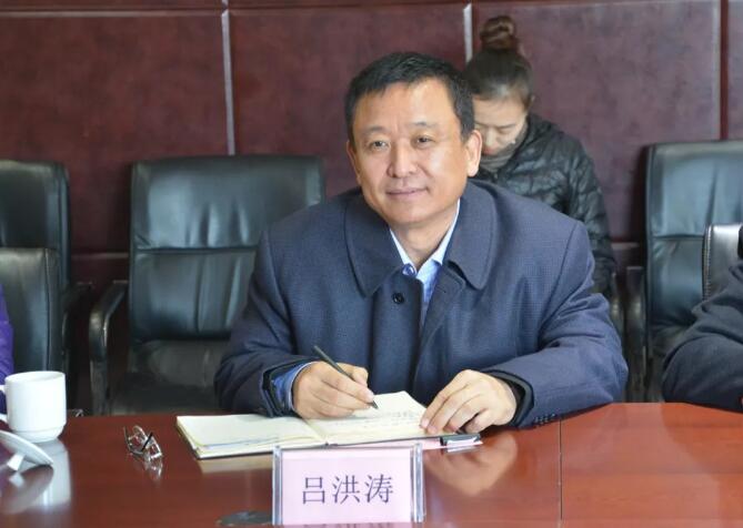 广东省政协副主席许宁一行莅临沐鸣2集团参观指导工作