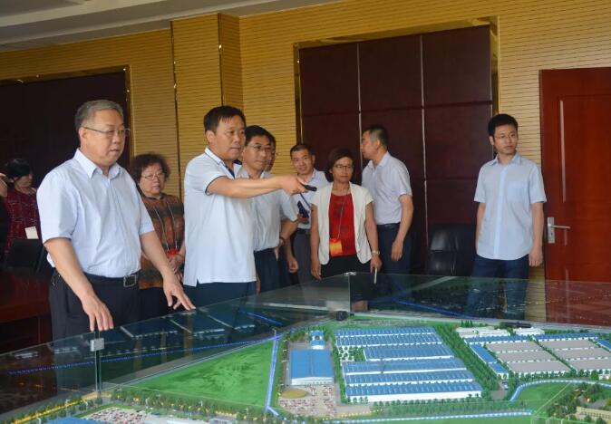 深圳市人大常委会副主任安树国一行莅临沐鸣2集团参观考察