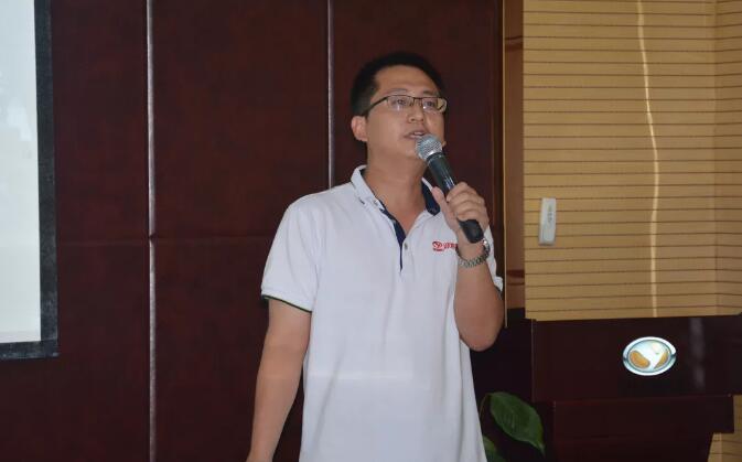 【集团新闻】沟通先行，管理致胜