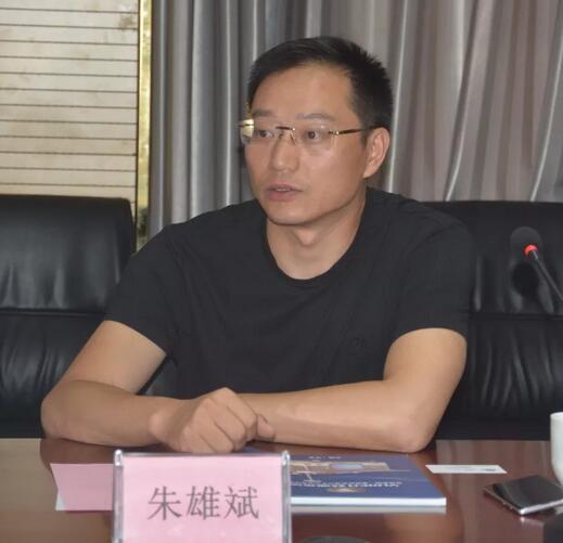 德国欧拉巴士一行到沐鸣2集团参观考察