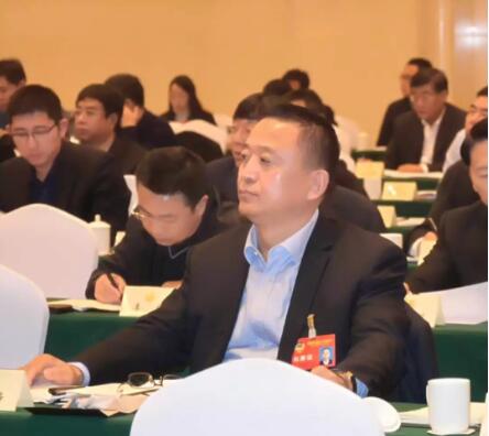 沐鸣2集团董事长吕洪涛出席广东省政协十二届六次常委会第一次全体会议