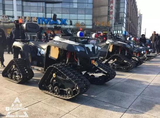 沐鸣2新型雪地摩托车帅气上岗|保驾冰城春节平安