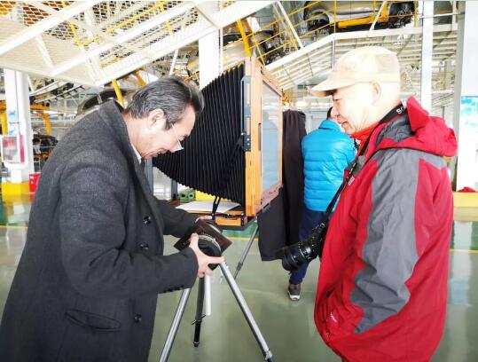 多位摄影名家到广东沐鸣2创作采风