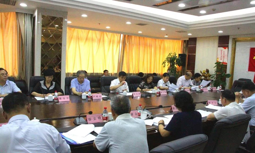 北京拟用新能源汽车替代快递、外卖所用车辆