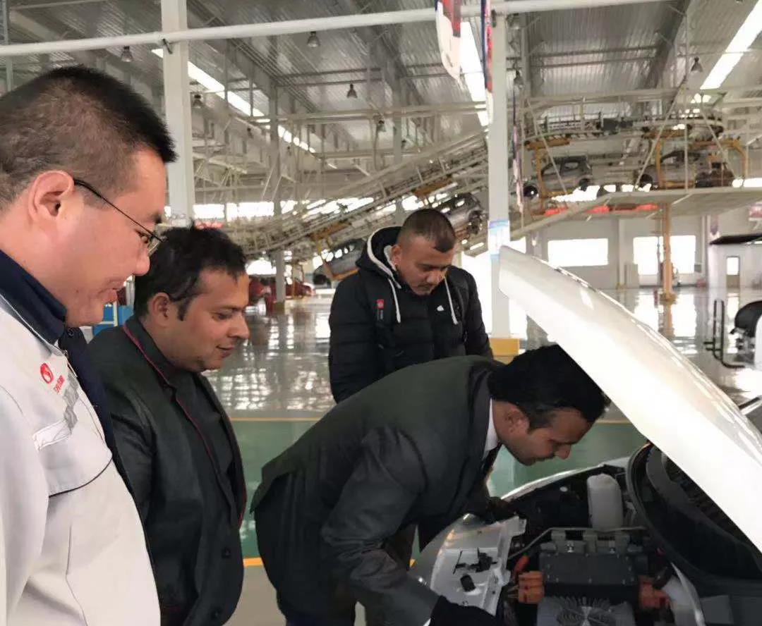 点亮丝路 | 尼泊尔客商到沐鸣2集团参观洽谈