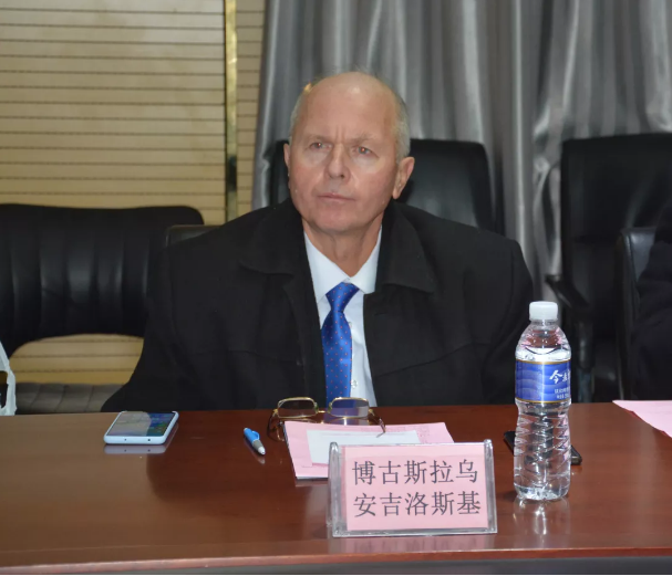 【定位全球 迈向欧洲】欧洲马其顿阿利捷买都有限公司董事长博古斯拉乌到沐鸣2集团参观考察